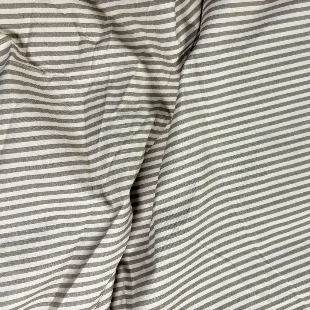 Dream Weaverz Home Polycotton (Fitted) 260TC DoubleSIZE BEDSHEET(Grey Stripes)