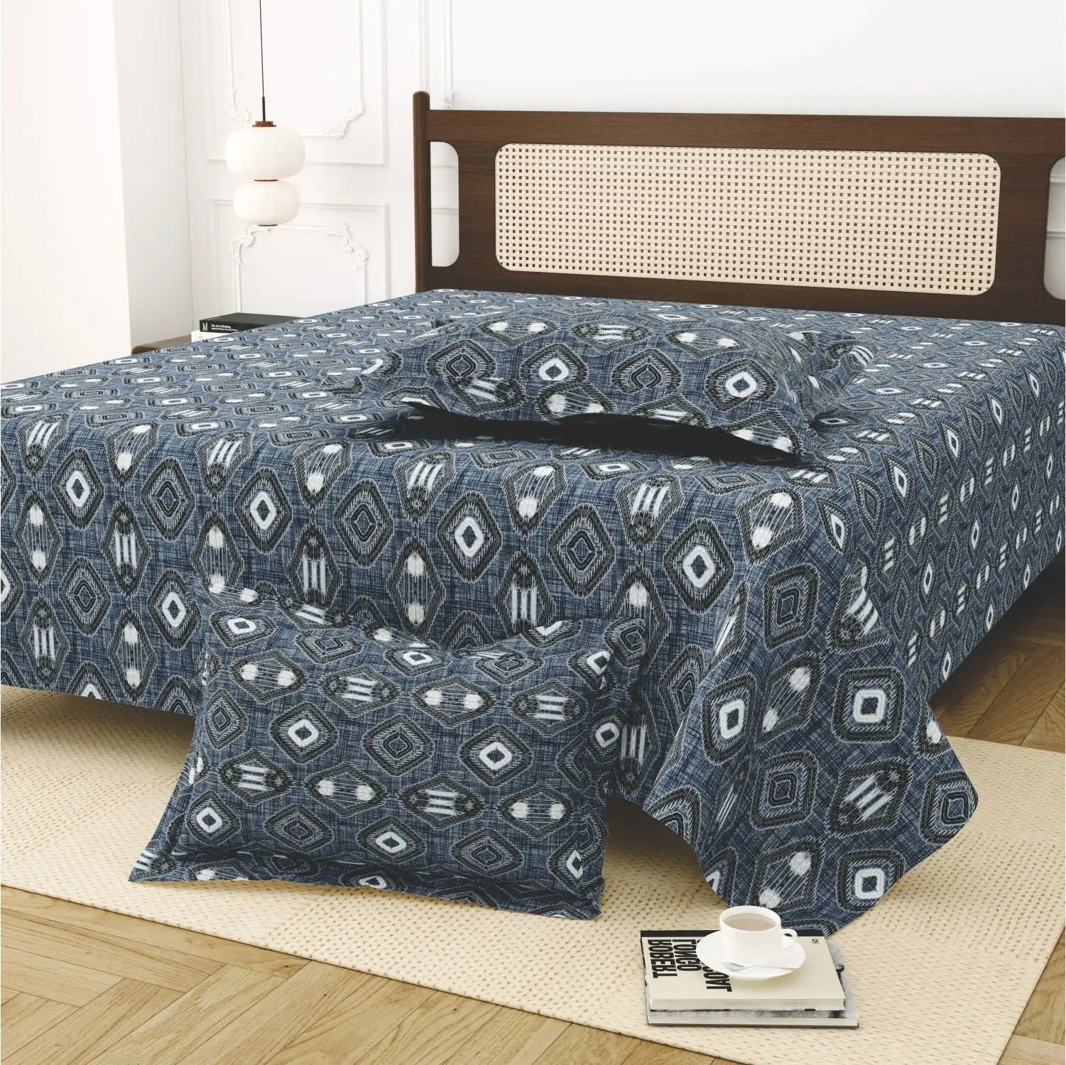 Dream Weaverz Cotton King Flat 220 TC Abstract 1 Bedsheet with 2 Pillow Covers (Grey-white)
