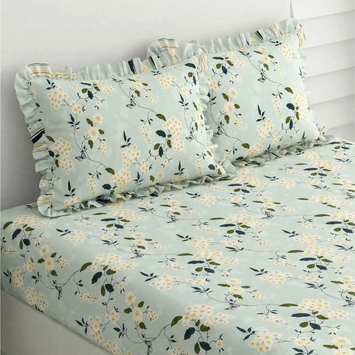 Dream Weaverz Home Polycotton Double Fitted (Elastic) 260 TC Floral 1 Bedsheet with 2 Pillow Covers (Green)