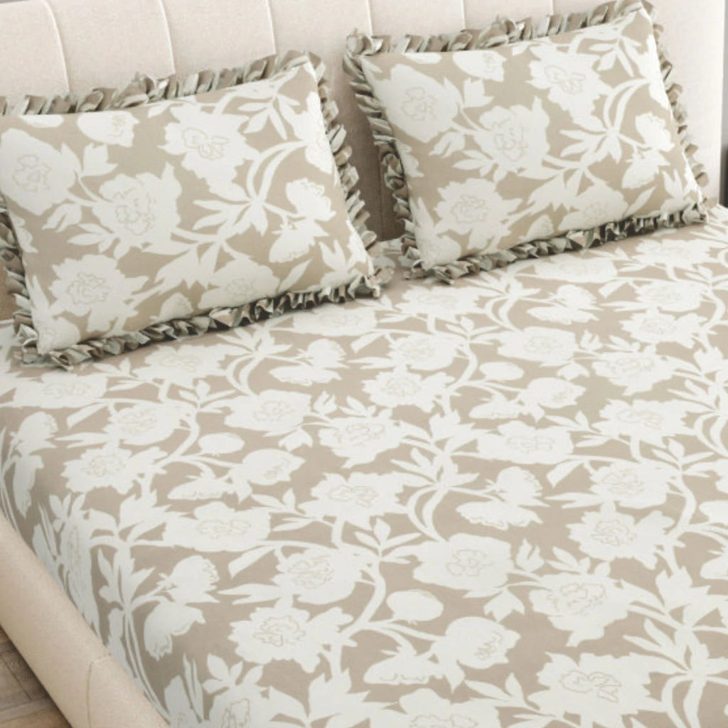 Dream Weaverz Home Polycotton King Fitted (Elastic) 260 TC Floral 1 Bedsheet (Beige-White)