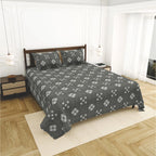Dream Weaverz Cotton King Flat 220 TC Abstract 1 Bedsheet with 2 Pillow Covers (Slate grey)