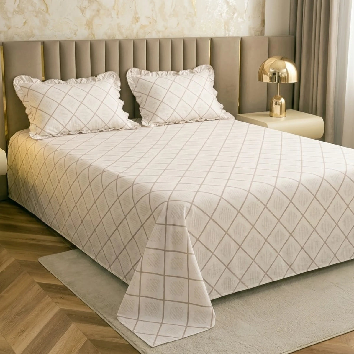 Dream Weaverz Home Polycotton (Flat) 260TC DoubleSIZE BEDSHEET(White)
