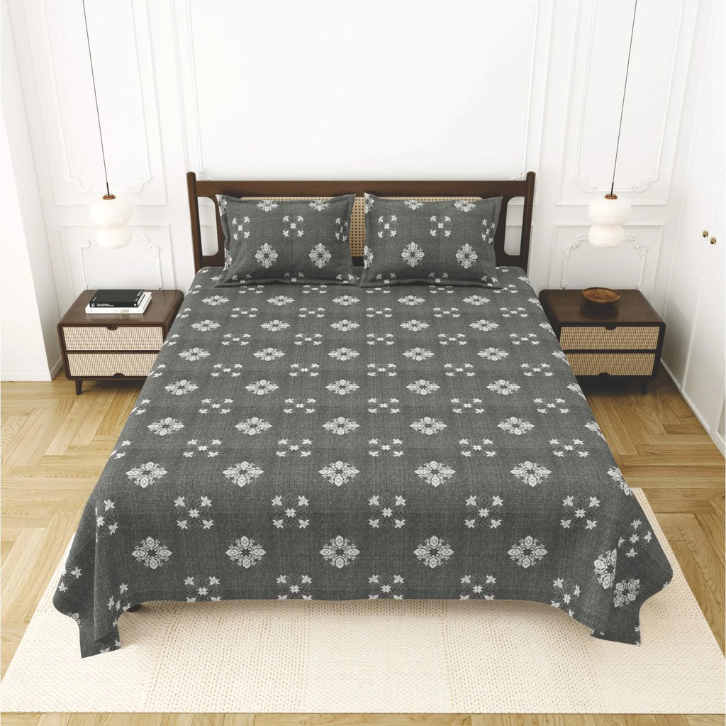 Dream Weaverz Cotton King Flat 220 TC Abstract 1 Bedsheet with 2 Pillow Covers (Slate grey)