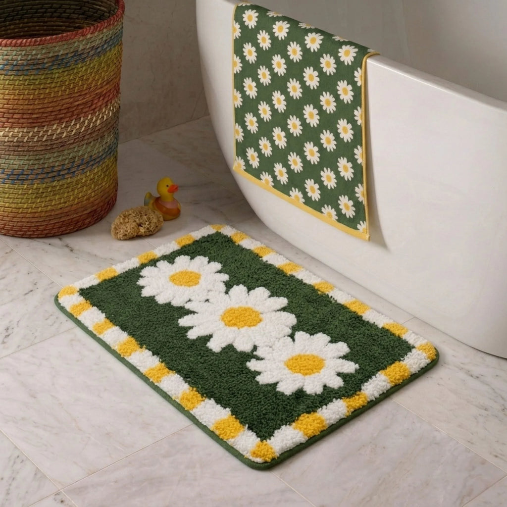 Dream Weaverz Microfiber Bathroom Mat (Green, Free)