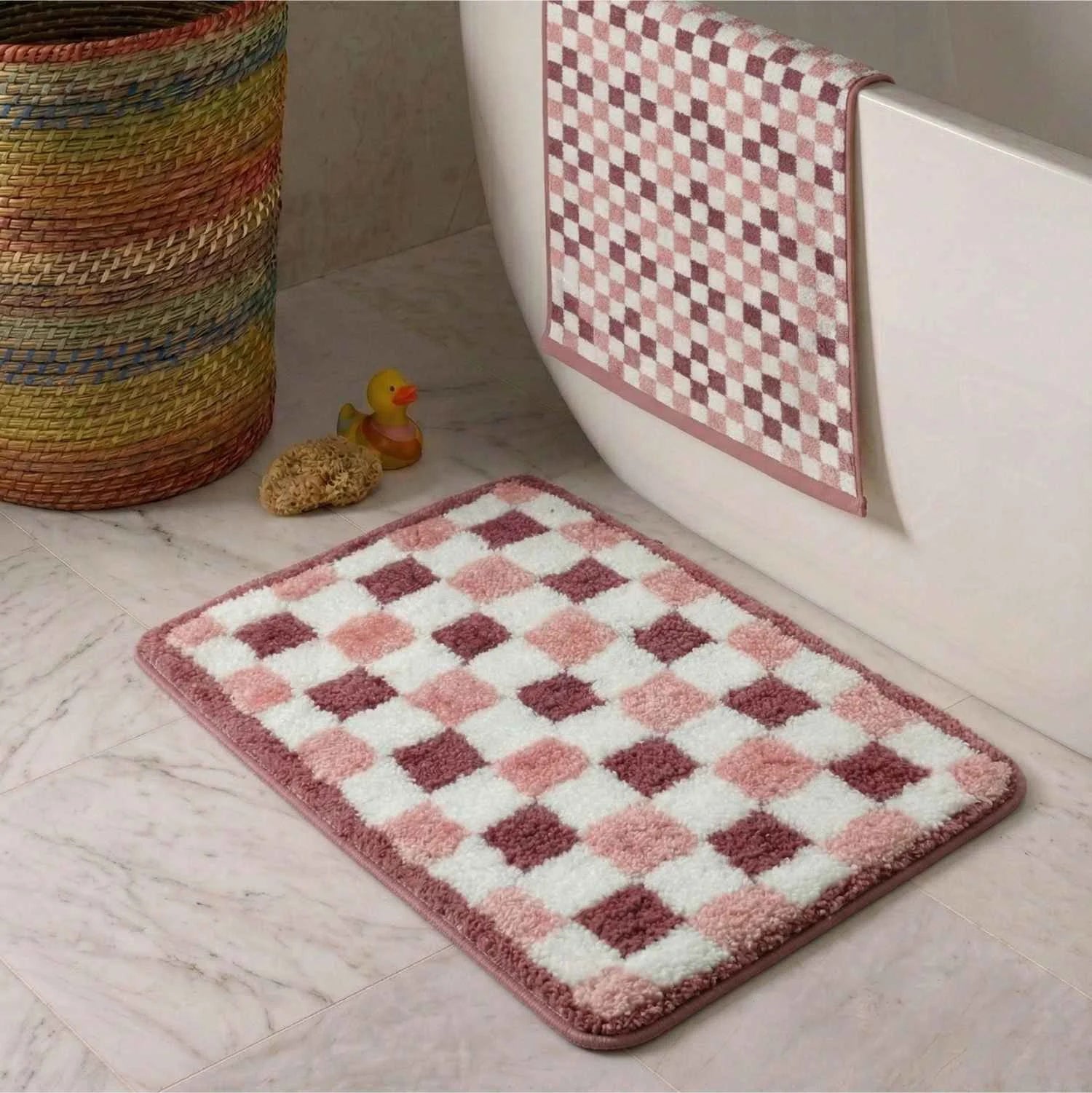 Dream Weaverz Microfiber Bathroom Mat (Multicolor, Free)