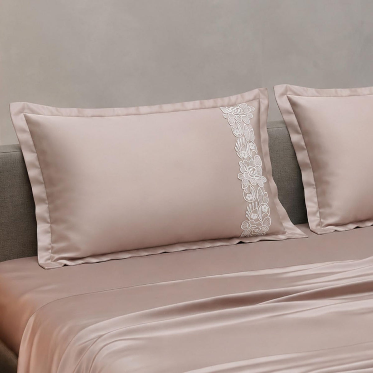 Dream Weaverz Satin Bedsheets King Size, 3-Piece Bedding Set 300 Thread Count Bedsheet & 2 Floral Lace Covers | Prevents Wrinkles, Tangles & Frizz | Retains Moisture, Rose