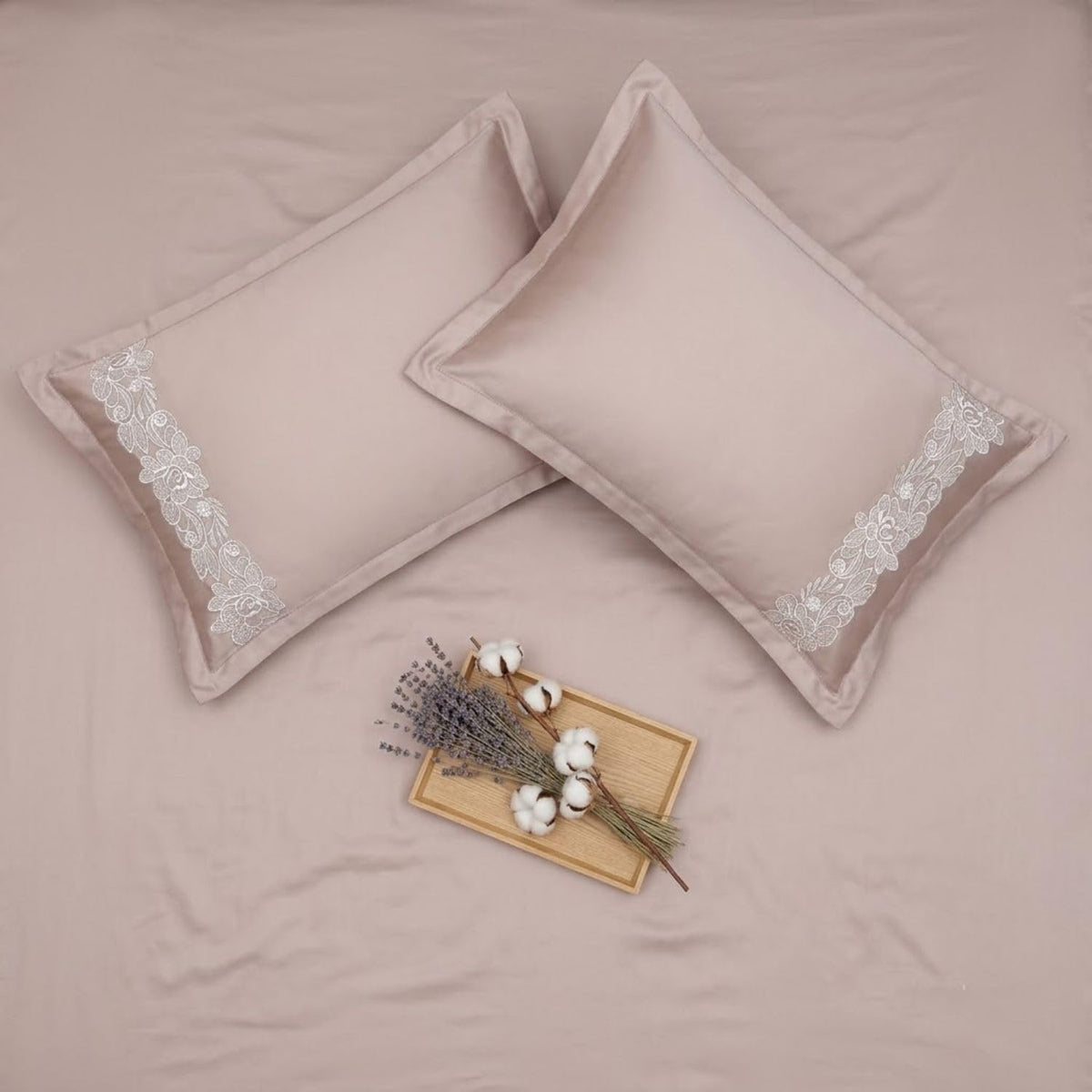 Dream Weaverz Satin Bedsheets King Size, 3-Piece Bedding Set 300 Thread Count Bedsheet & 2 Floral Lace Covers | Prevents Wrinkles, Tangles & Frizz | Retains Moisture, Rose