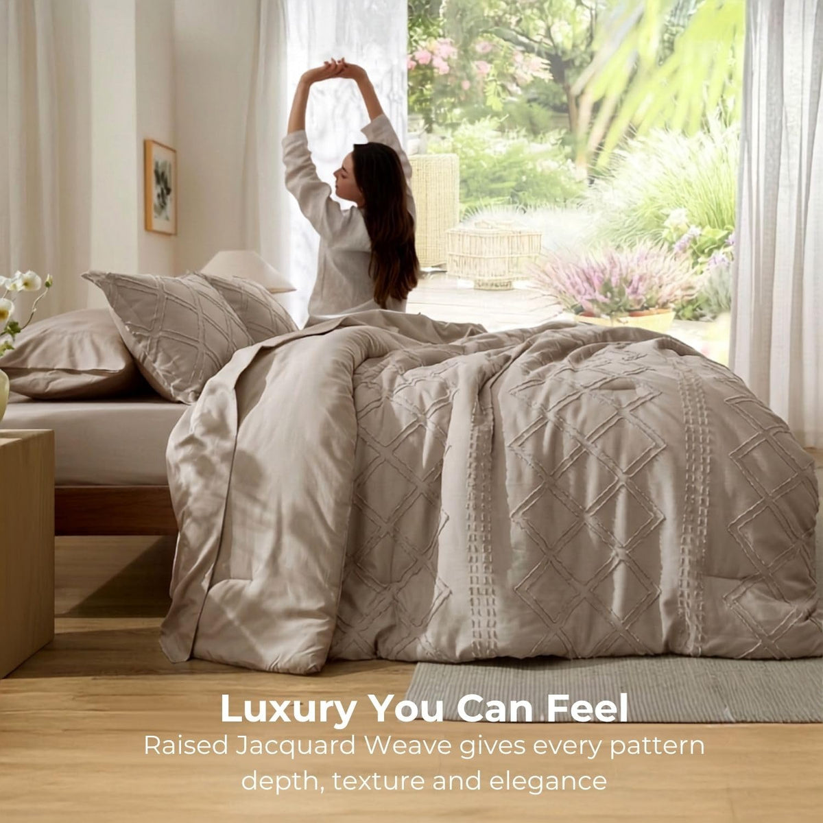 Dream Weaverz Jacquard Bedsheets King Size, 4-Piece Cotton Set Double King Bed | AC Comforter, Flat Sheet & 2 Matching Pillow Covers | Soft, Breathable & Skin-Friendly Self Design, Cream