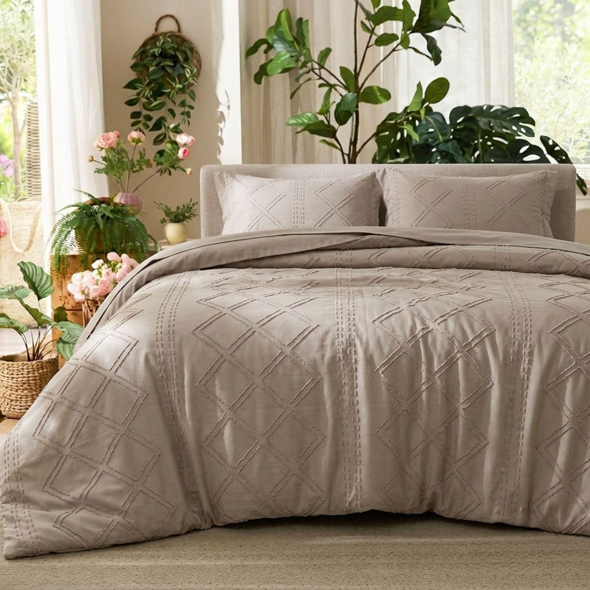 Dream Weaverz Jacquard Bedsheets King Size, 4-Piece Cotton Set Double King Bed | AC Comforter, Flat Sheet & 2 Matching Pillow Covers | Soft, Breathable & Skin-Friendly Self Design, Cream