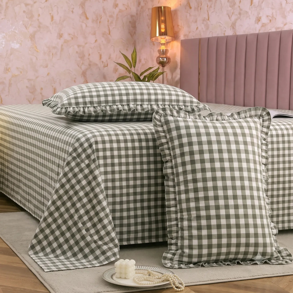 Dream Weaverz Home Polycotton (Flat) 260TC DoubleSIZE BEDSHEET(Green Checks)