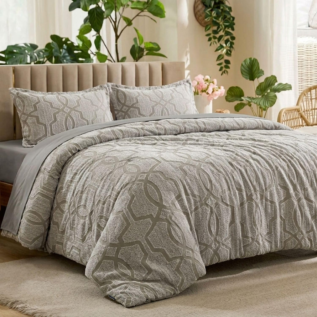 Dream Weaverz Jacquard Bedsheets King Size, 4-Piece Cotton Set Double King Bed | AC Comforter, Flat Sheet & 2 Matching Pillow Covers | Soft, Breathable & Skin-Friendly Self Design, Silver
