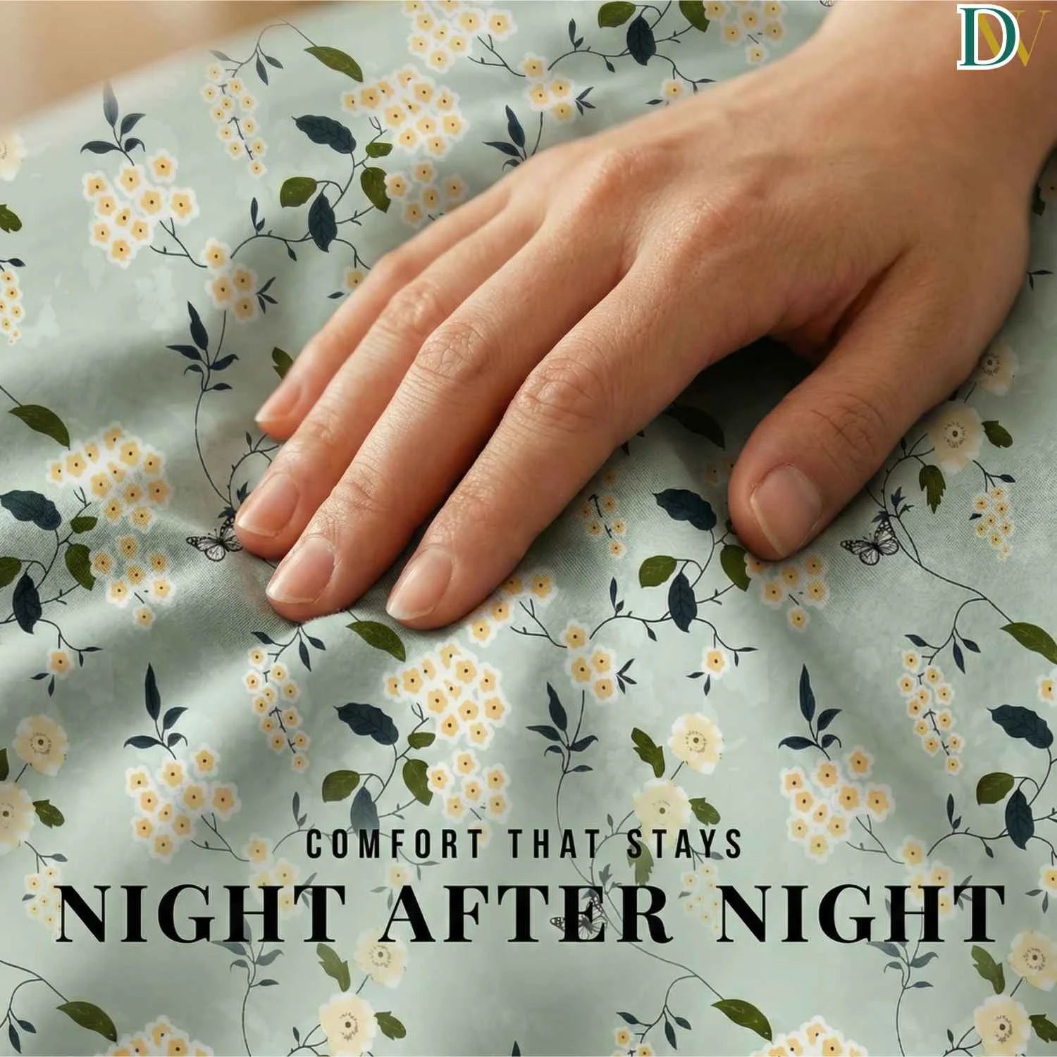 Dream Weaverz Polycotton Double Fitted (Elastic) 260 TC Floral 1 Bedsheet with 2 Pillow Covers (Green)