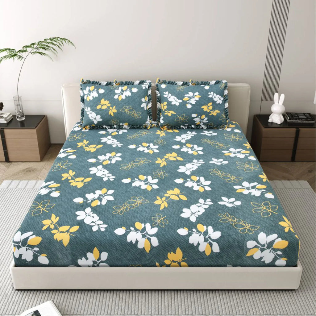 Dream Weaverz Polycotton King Fitted (Elastic) 260 TC Floral 1 Bedsheet with 2 Pillow Covers (Dark Green-White)