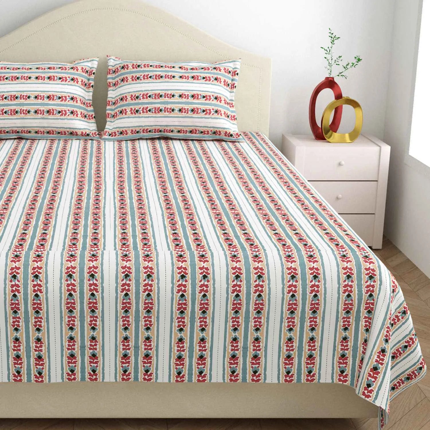 Dream Weaverz Cotton Super King Flat 220 TC Abstract 1 Bedsheet with 2 Pillow Covers (Multicolor)