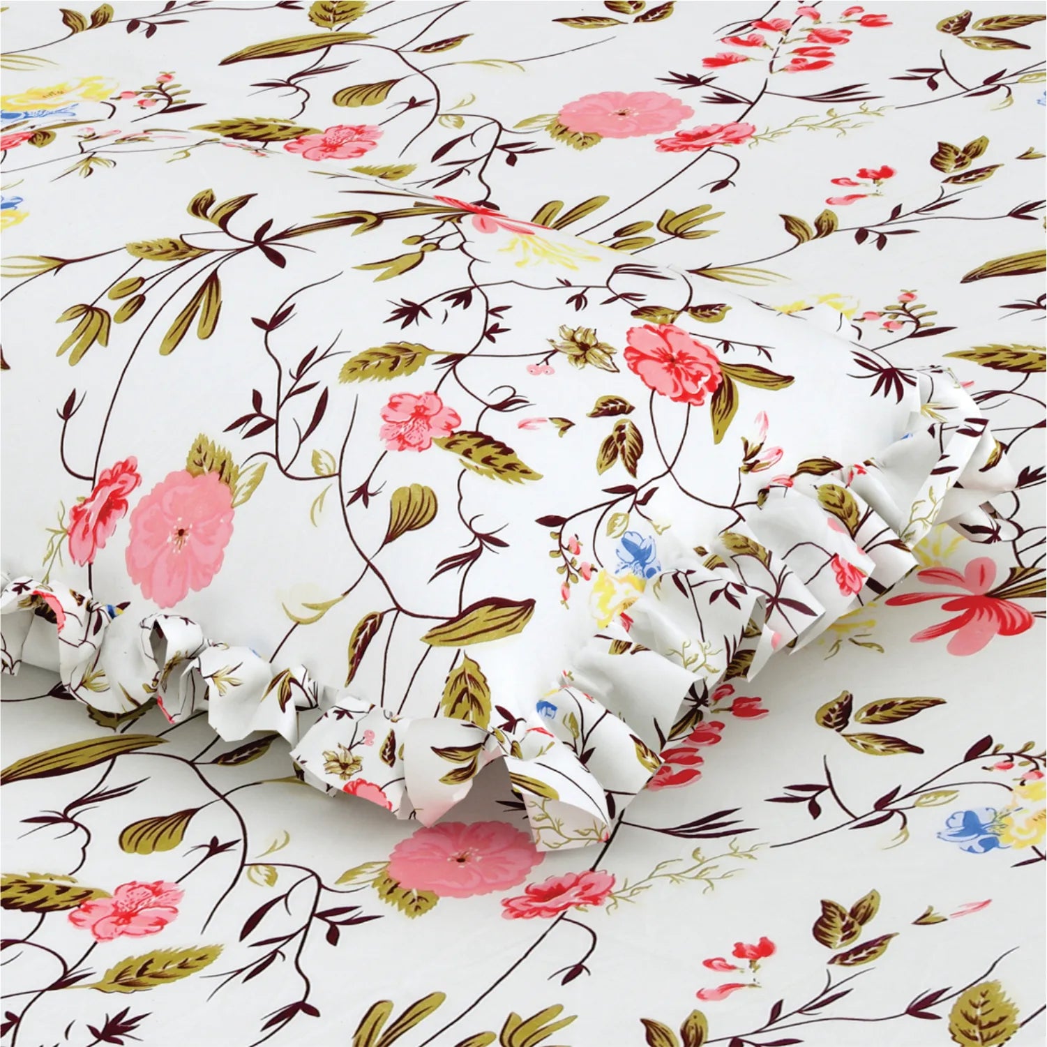 Dream Weaverz Polycotton Double Fitted (Elastic) 260 TC Floral 1 Bedsheet with 2 Pillow Covers (White)