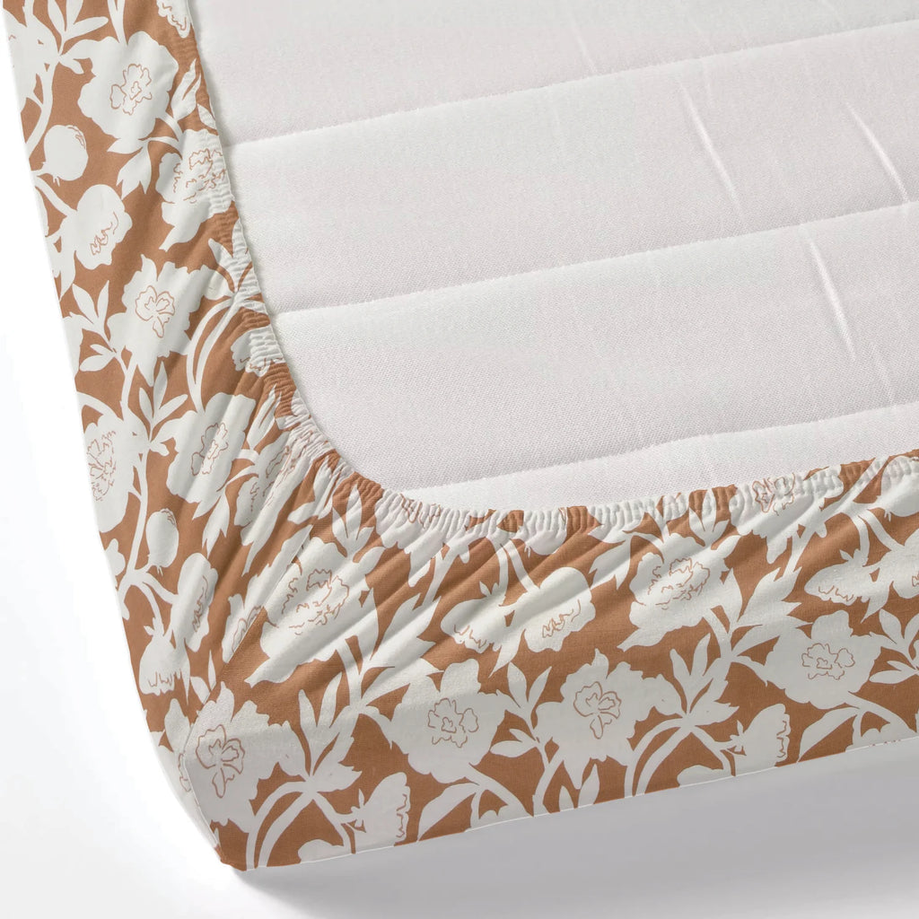 Dream Weaverz Polycotton King Fitted (Elastic) 260 TC Floral 1 Bedsheet (Brown-White)
