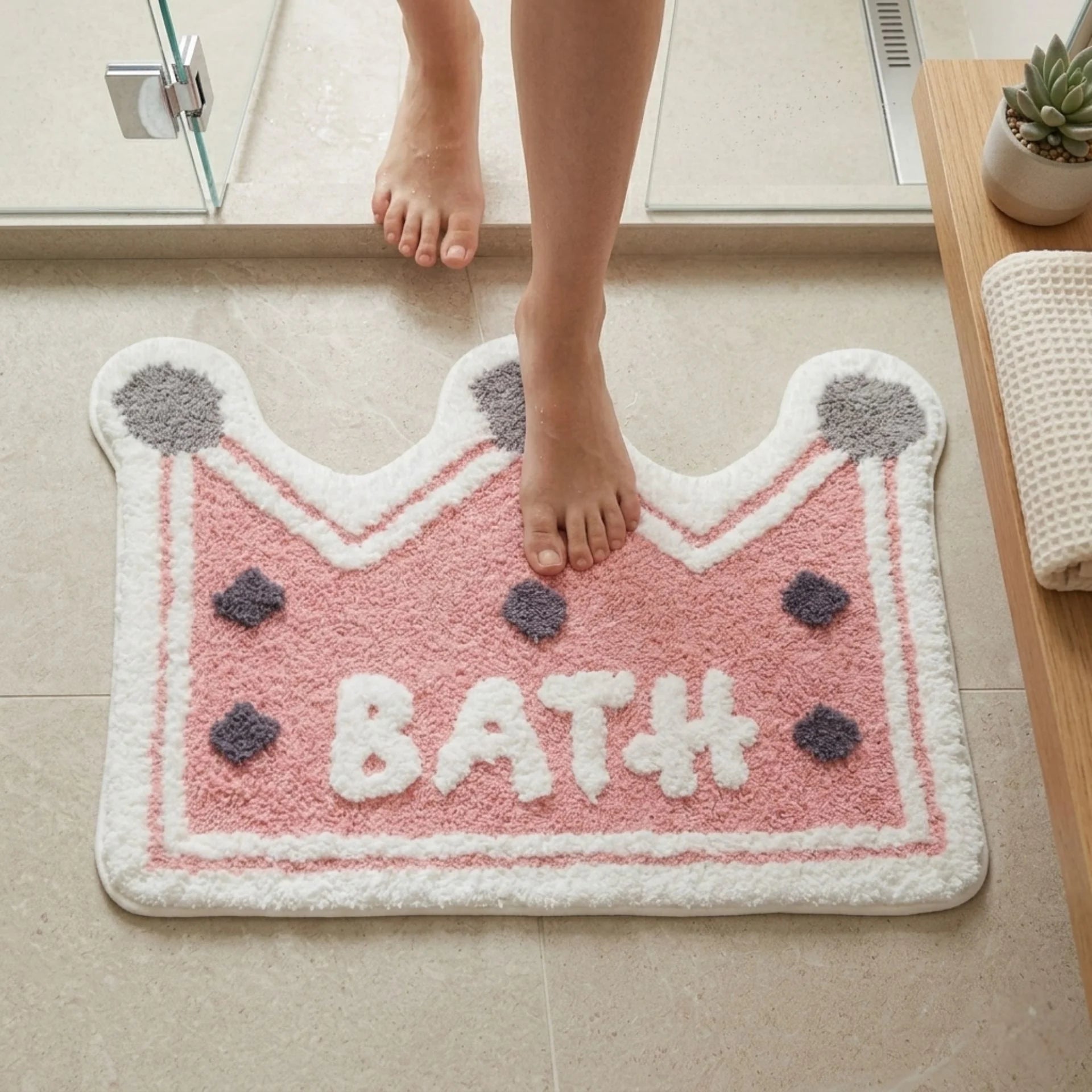 Dream Weaverz Microfiber Bathroom Mat (Pink-white, Free)